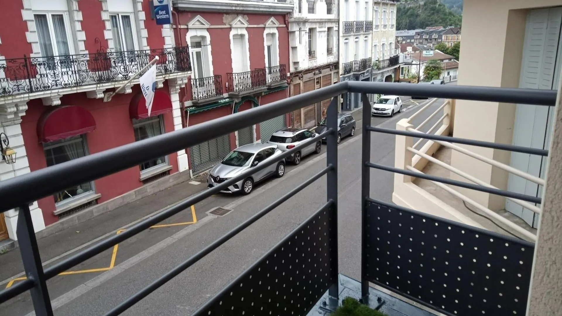 Appartement Agreable Studio Familial A Lourdes, Proche Gare